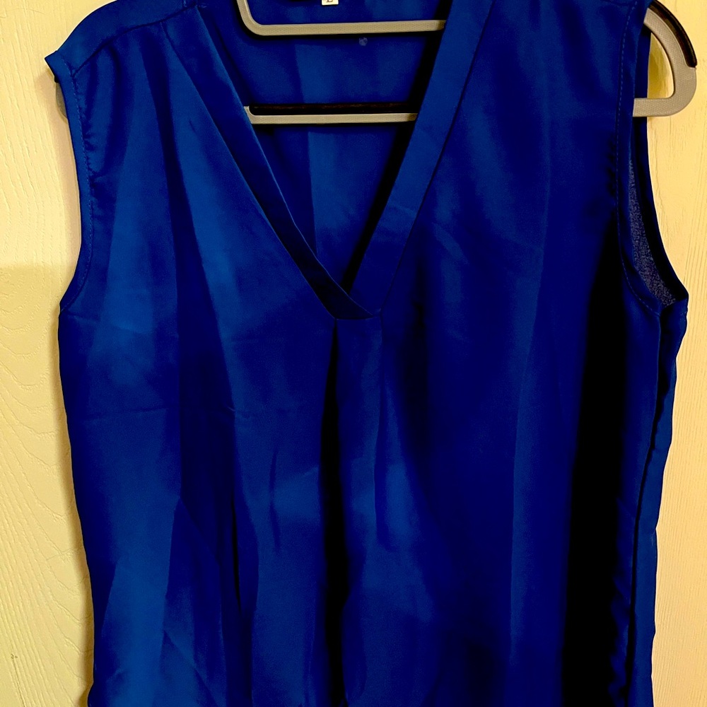 Ladies Shells/Blouses, size large, different colors.